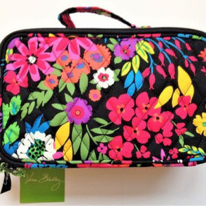 Vera Bradley Blush & Brush Makeup Case NEW